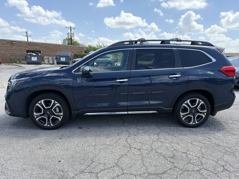 Used 2023 Subaru Ascent Touring AWD/4WD image 6