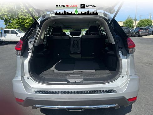 Used 2017 Nissan Rogue SL w/ SL Premium Package AWD/4WD image 19