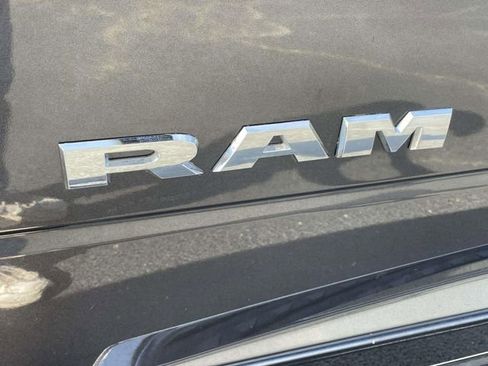 Used 2022 RAM 2500 Big Horn image 11