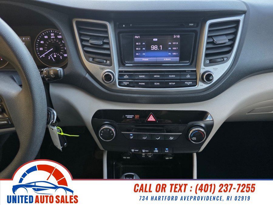 Used 2017 Hyundai Tucson SE w/ SE Popular Package 02 AWD/4WD image 15