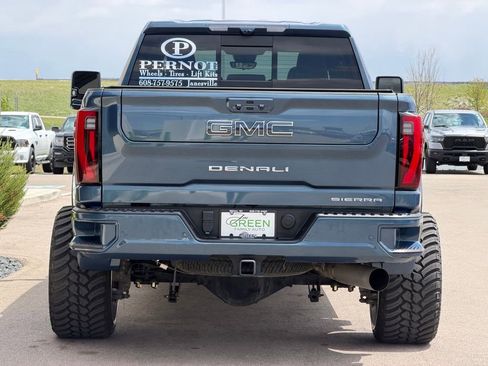 Used 2025 GMC Sierra 2500 Denali Ultimate AWD/4WD image 8