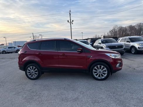 Used 2017 Ford Escape Titanium image 13