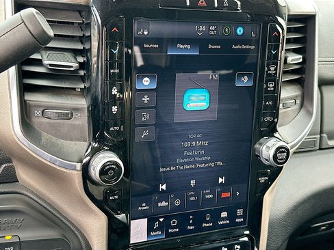 Used 2024 RAM 2500 Laramie image 21