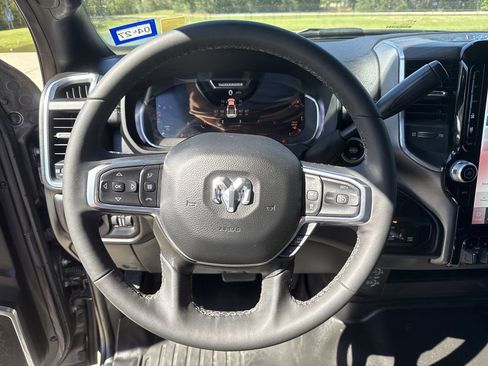 Used 2025 RAM 3500 Laramie image 14