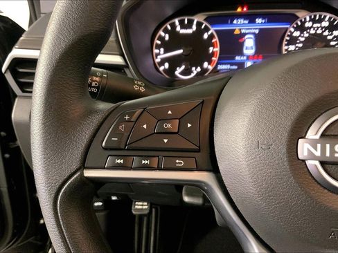 Used 2025 Nissan Altima 2.5 SV image 18