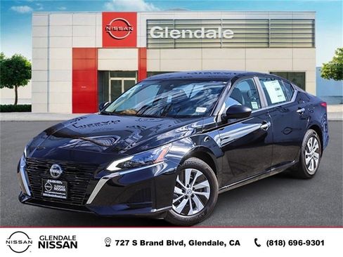 New 2025 Nissan Altima 2.5 S image 1