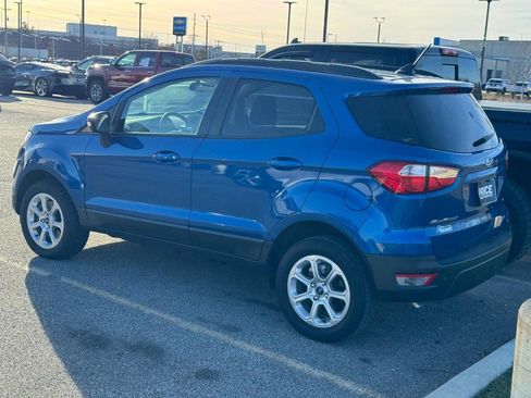 Used 2018 Ford EcoSport SE w/ SE Convenience Package image 11
