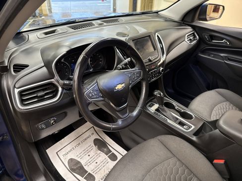 Used 2019 Chevrolet Equinox LT w/ Driver Convenience Package image 48