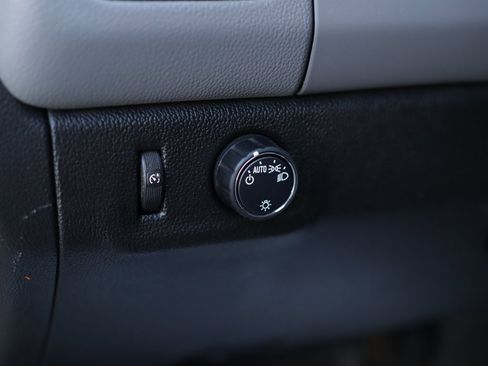 Used 2018 Chevrolet Colorado W/T image 10