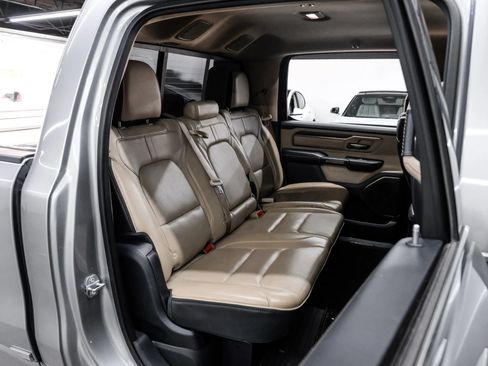 Used 2019 RAM 1500 Limited w/ Advanced Safety Group AWD/4WD image 43