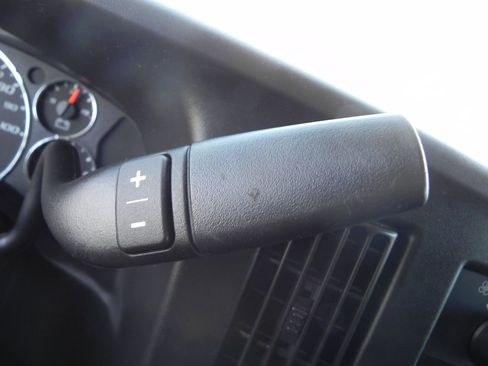 Used 2021 Chevrolet Express 2500 w/ Enhanced Convenience Package image 13