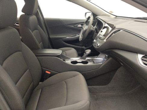 Used 2023 Chevrolet Malibu LT FWD image 21