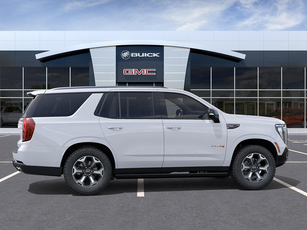 New 2027 GMC Yukon AT4 Ultimate w/ LPO, Floor Liner Package AWD/4WD image 5