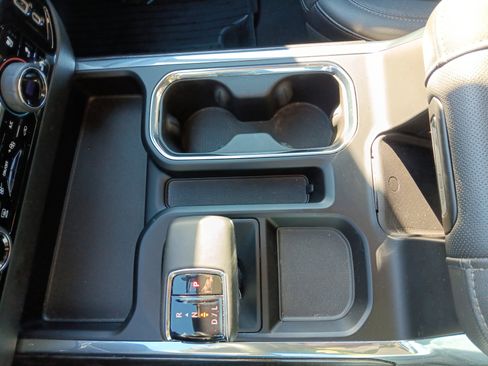 Used 2023 Chevrolet Silverado 1500 LTZ image 20