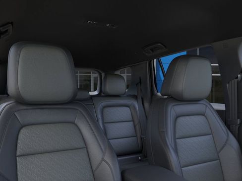 New 2026 Chevrolet Equinox LT image 24