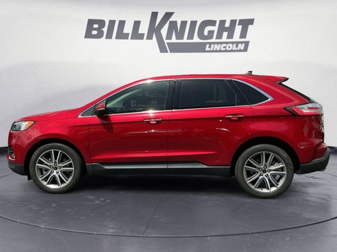 Used 2023 Ford Edge Titanium AWD/4WD image 2