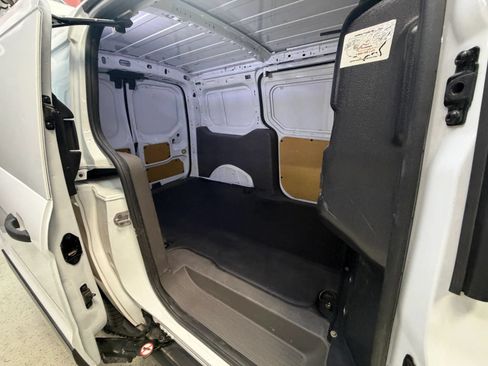 Used 2021 Ford Transit Connect XL FWD image 30
