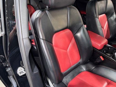 Used 2021 Porsche Macan image 66