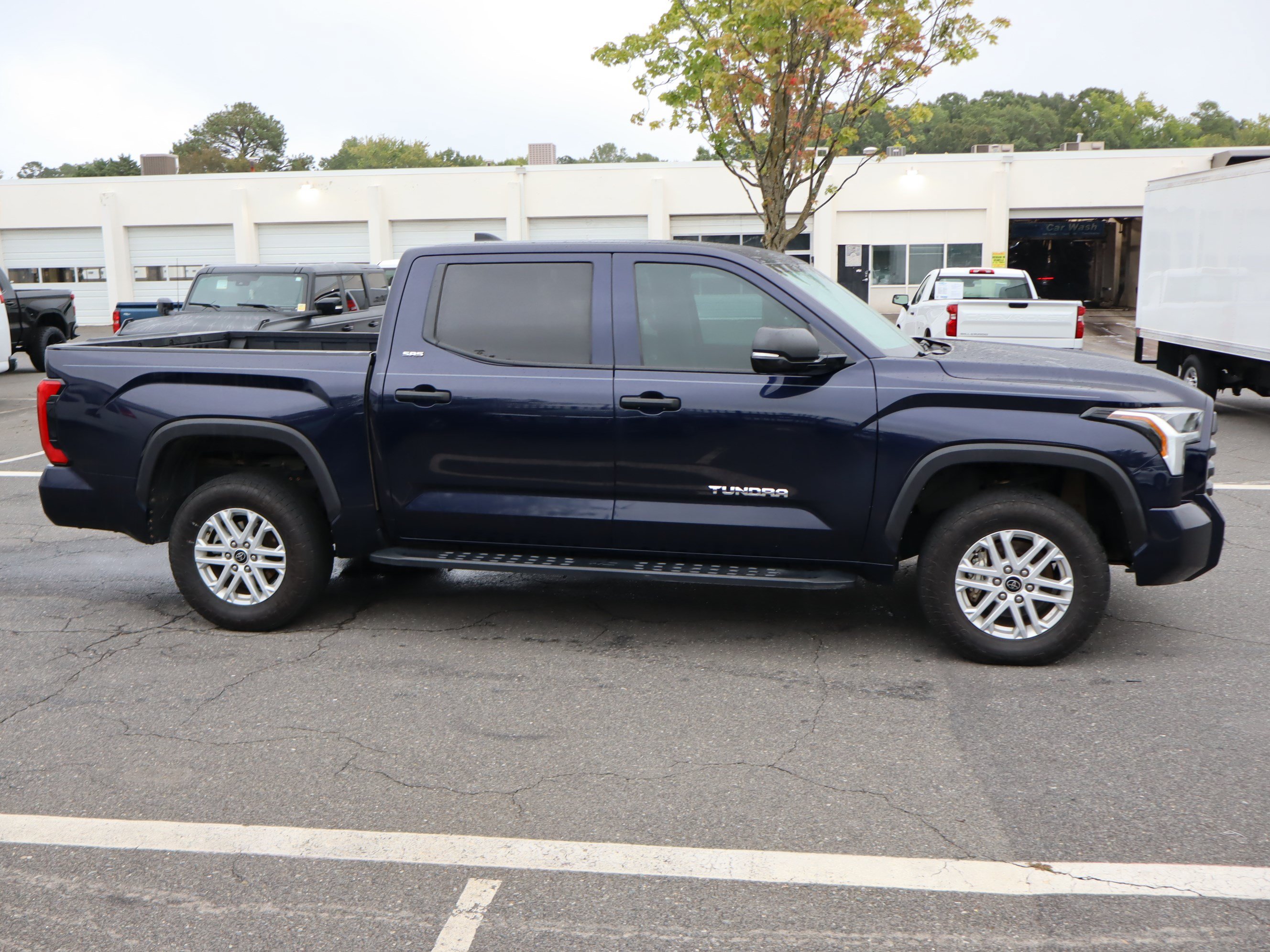 Used 2024 Toyota Tundra SR5 w/ SR5 Convenience Package AWD/4WD image 22