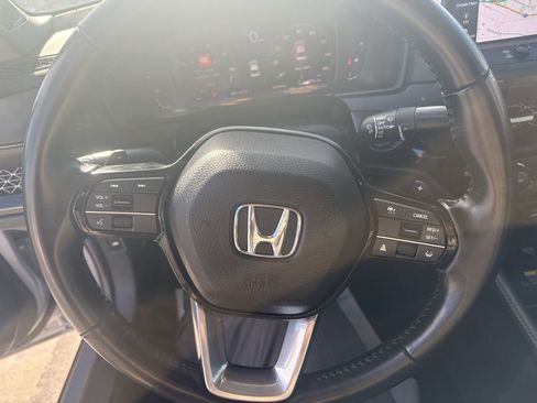 Used 2023 Honda Accord Touring image 21