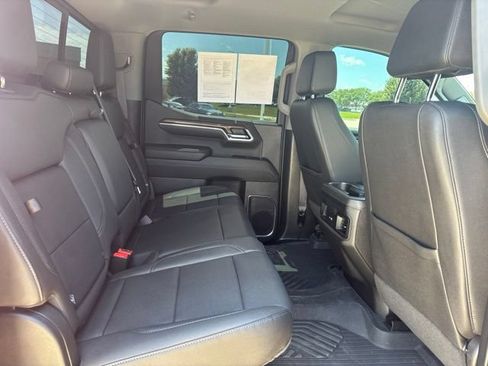 Used 2024 Chevrolet Silverado 1500 RST w/ Convenience Package II AWD/4WD image 31