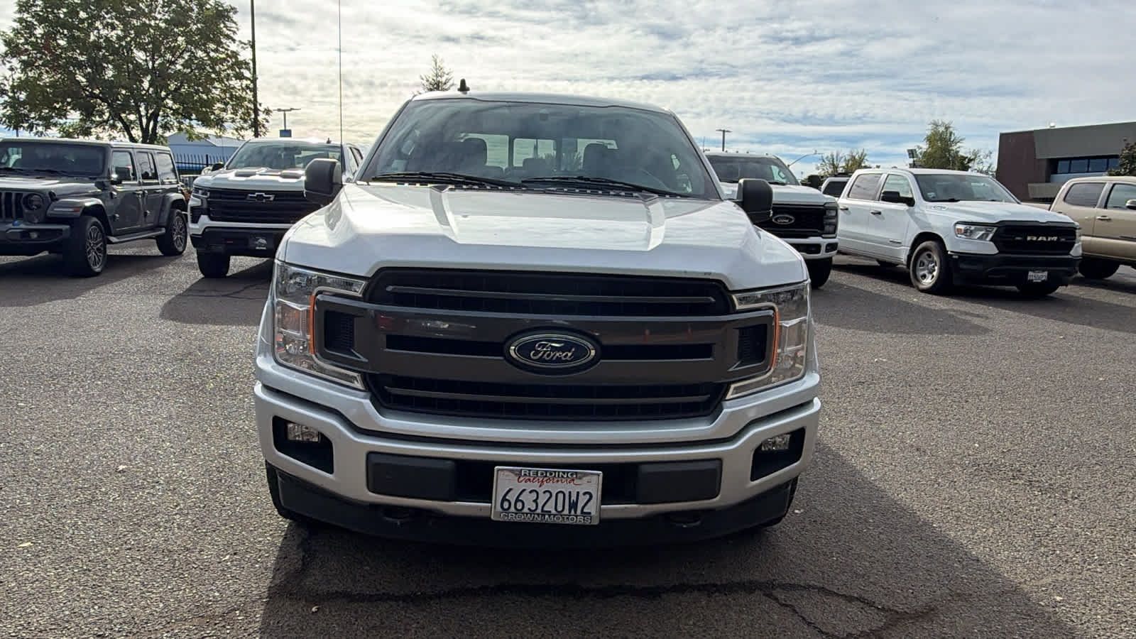 Used 2019 Ford F150 XLT w/ Equipment Group 302A Luxury AWD/4WD image 2