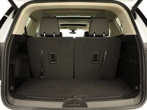 Used 2023 GMC Acadia Denali w/ Denali Ultimate Package image 43