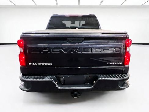 Used 2023 Chevrolet Silverado 1500 Custom RWD image 5