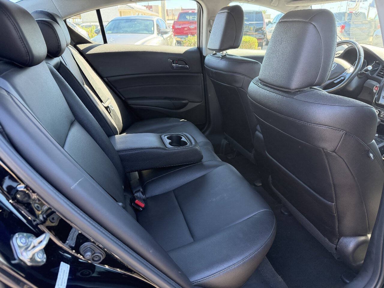 Used 2018 Acura ILX w/ Special Edition Package FWD image 12