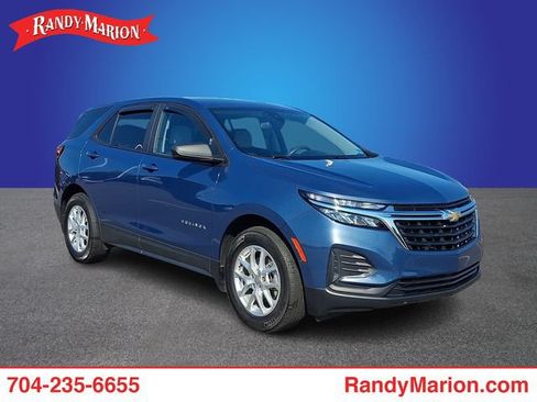 Used 2024 Chevrolet Equinox LS w/ LS Convenience Package FWD image 1