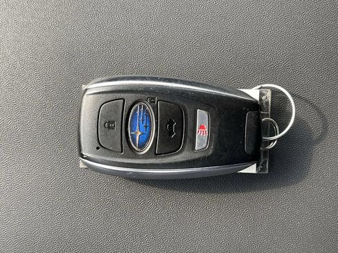 Used 2024 Subaru Ascent Limited w/ Technology Package AWD/4WD image 45