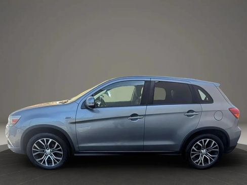 Used 2018 Mitsubishi Outlander Sport ES AWD/4WD image 8