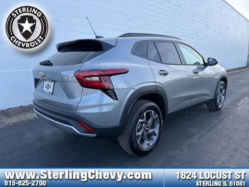 New 2026 Chevrolet Trax LT w/ LT Convenience Package image 5