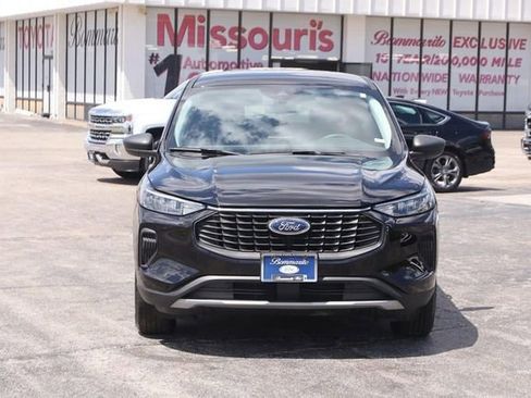 Certified 2025 Ford Escape Active AWD/4WD image 4