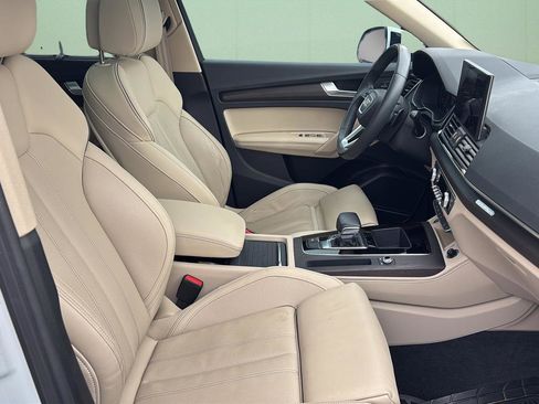 Used 2024 Audi Q5 2.0T Prestige image 40