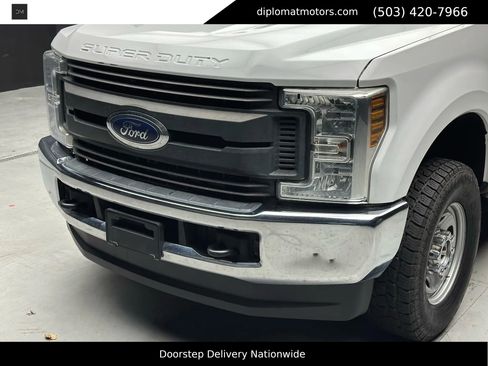 Used 2019 Ford F250 XL w/ Power Equipment Group image 14