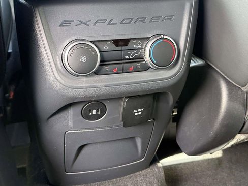 Used 2025 Ford Explorer ST w/ Sun And Sound Package AWD/4WD image 13