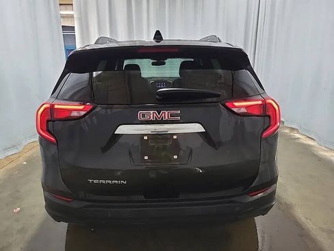 Used 2018 GMC Terrain SLE w/ Infotainment Package I FWD image 5