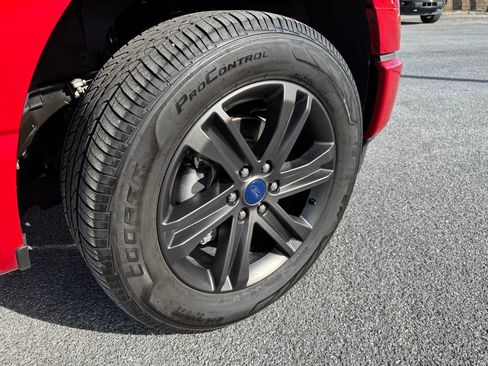 Used 2022 Ford F150 XLT w/ Equipment Group 302A High image 10