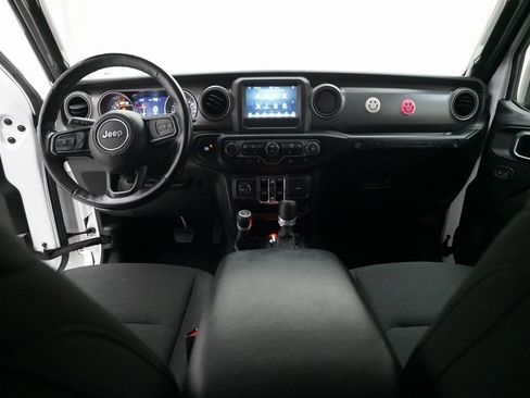 Used 2022 Jeep Wrangler Unlimited Sport image 5