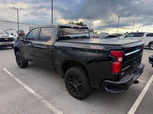 Used 2021 Chevrolet Silverado 1500 LT Trail Boss w/ Bed Protection Package AWD/4WD image 4