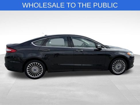 Used 2015 Ford Fusion Titanium FWD image 19