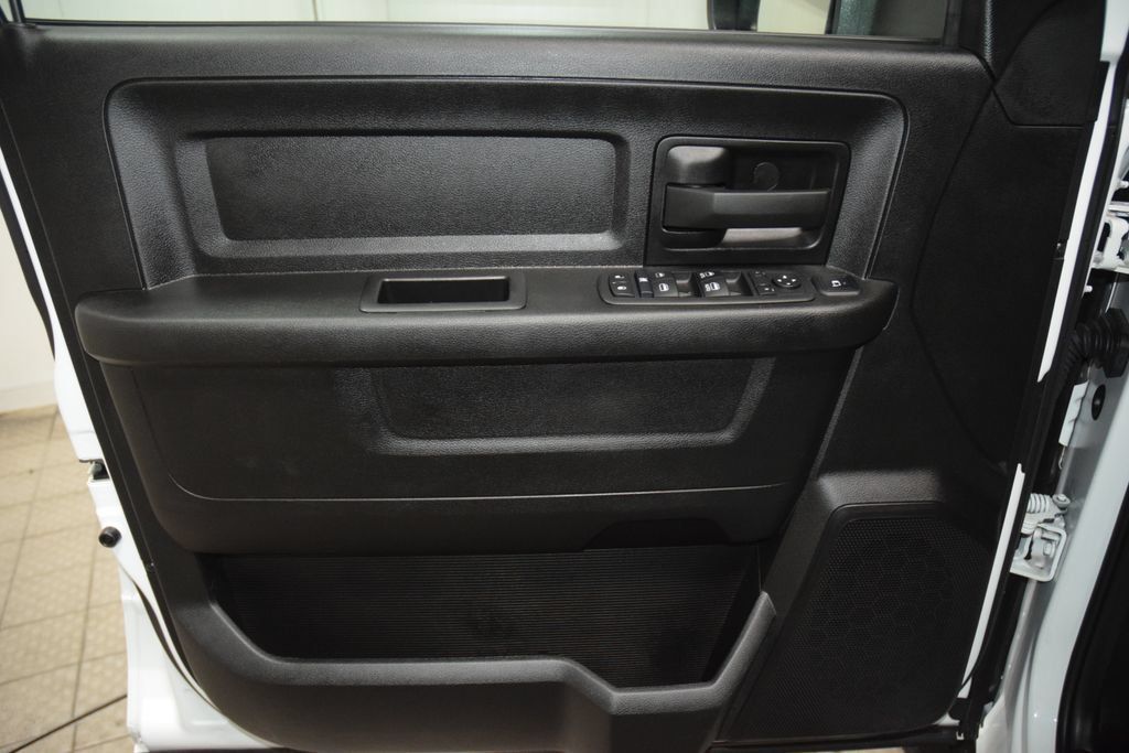 Used 2024 RAM 3500 Tradesman AWD/4WD image 45