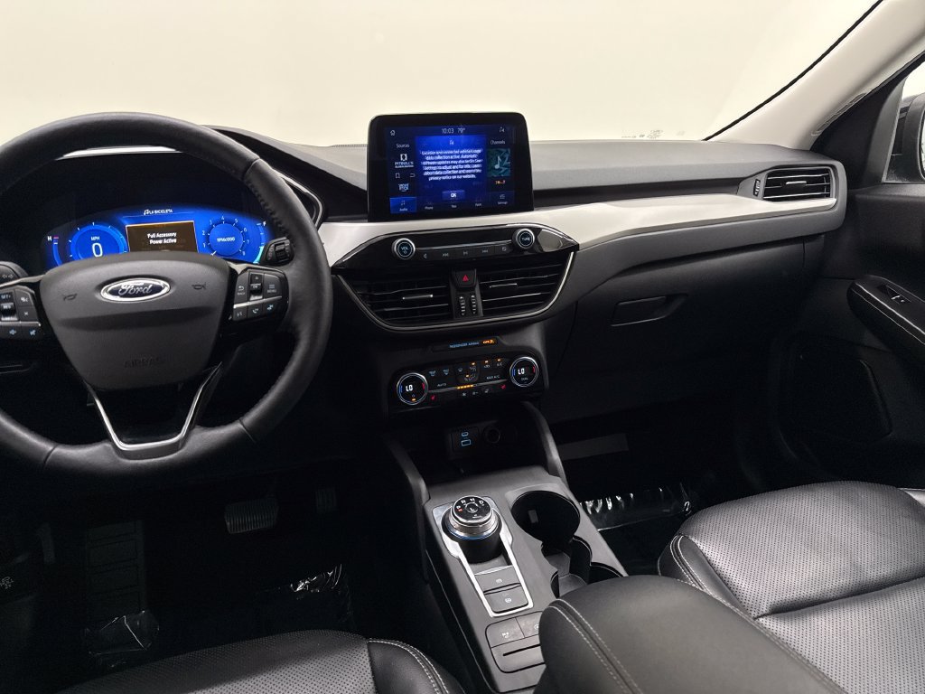 Used 2021 Ford Escape SEL w/ Technology Package FWD image 17