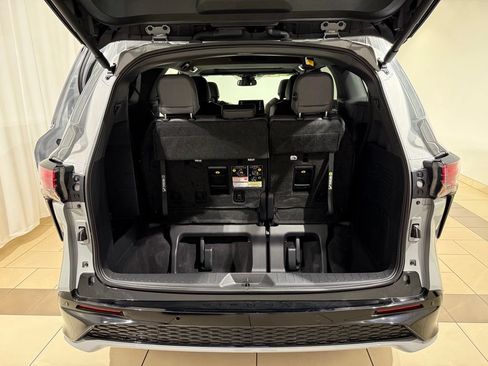 Certified 2024 Toyota Sienna XSE AWD/4WD image 11