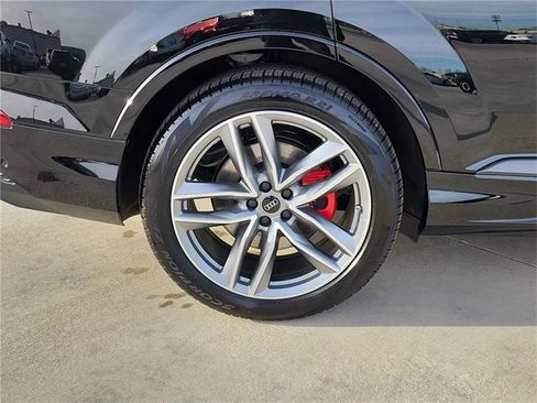 New 2026 Audi Q7 3.0T Prestige image 8