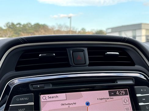 Used 2023 Nissan Maxima SV w/ Floor Mat Group image 8