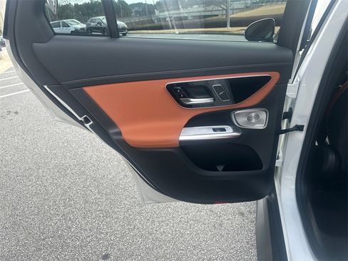 New 2026 Mercedes-Benz GLC 300 image 24