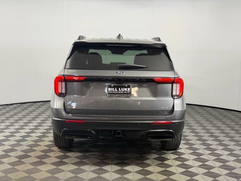 Used 2025 Ford Explorer ST-Line image 7
