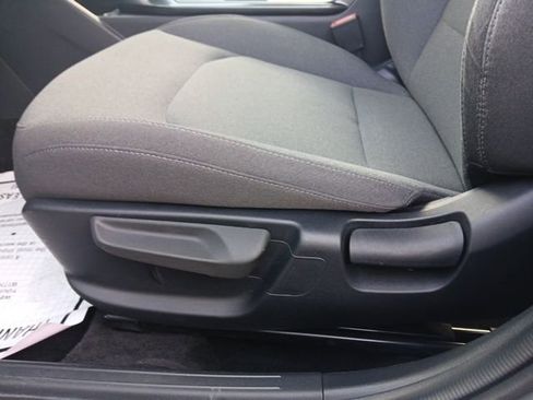 Used 2025 Kia K4 LXS image 10